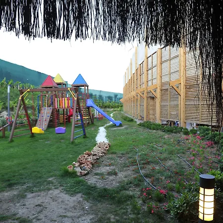 哈拉勒全包阿登亚度假酒店