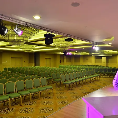 Complex Adenya & Halal