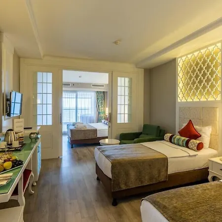 Complex Adenya & Halal Alanya