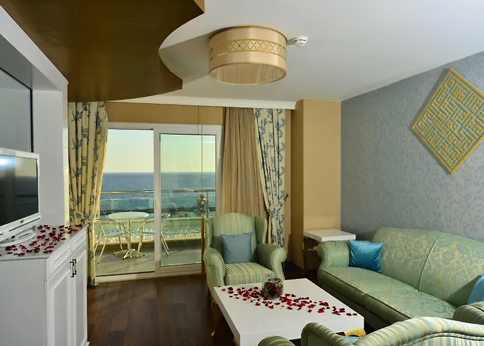 Adenya & Halal Üdülőközpont Avsallar