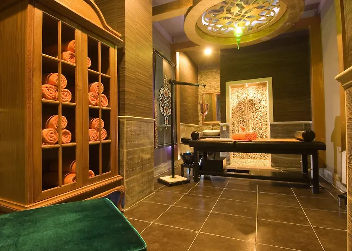 Adenya & Halal Üdülőközpont 5*