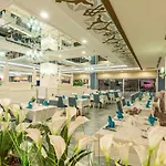 리조트 Adenya & Halal 아브살라르