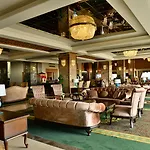Adenya & Halal 5* 아브살라르