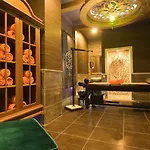 Adenya & Halal 리조트 5*