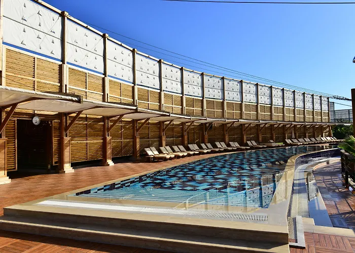 Adenya & Halal 5* Avsallar