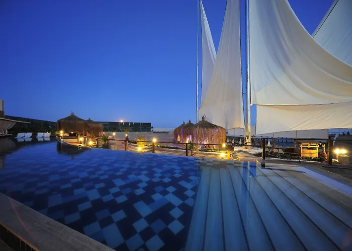 Adenya & Halal Resort 5*