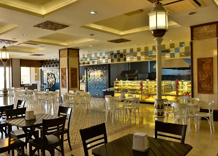 Adenya & Halal Resort 5*