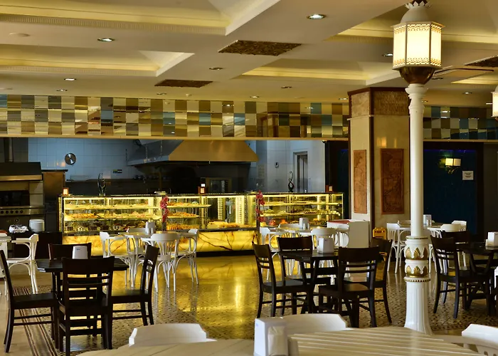 Resort Adenya & Halal Avsallar