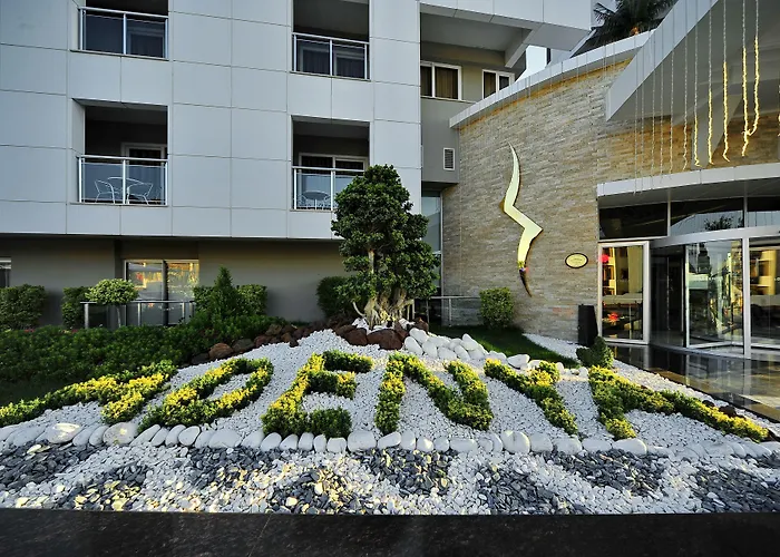 Adenya & Halal 5* Avsallar