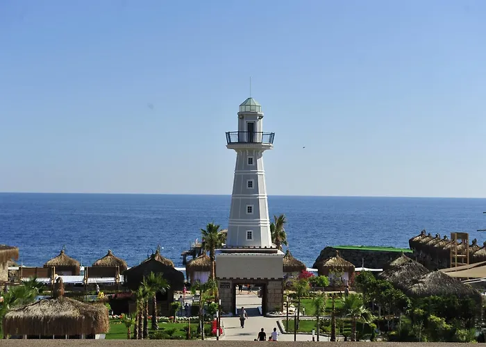 Resort Adenya & Halal 5*